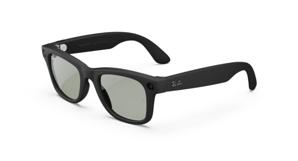 Ray-Ban Meta Wayfarer (1. gen) matt fekete AI szemüveg zöld Transitions® lencsékkel